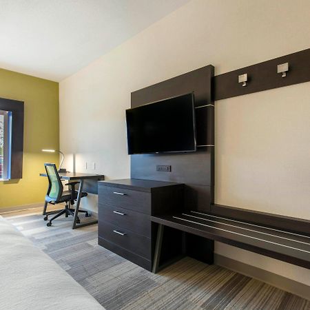 Holiday Inn Express And Suites Chicago West - St Charles By Ihg Сент-Чарльз Экстерьер фото