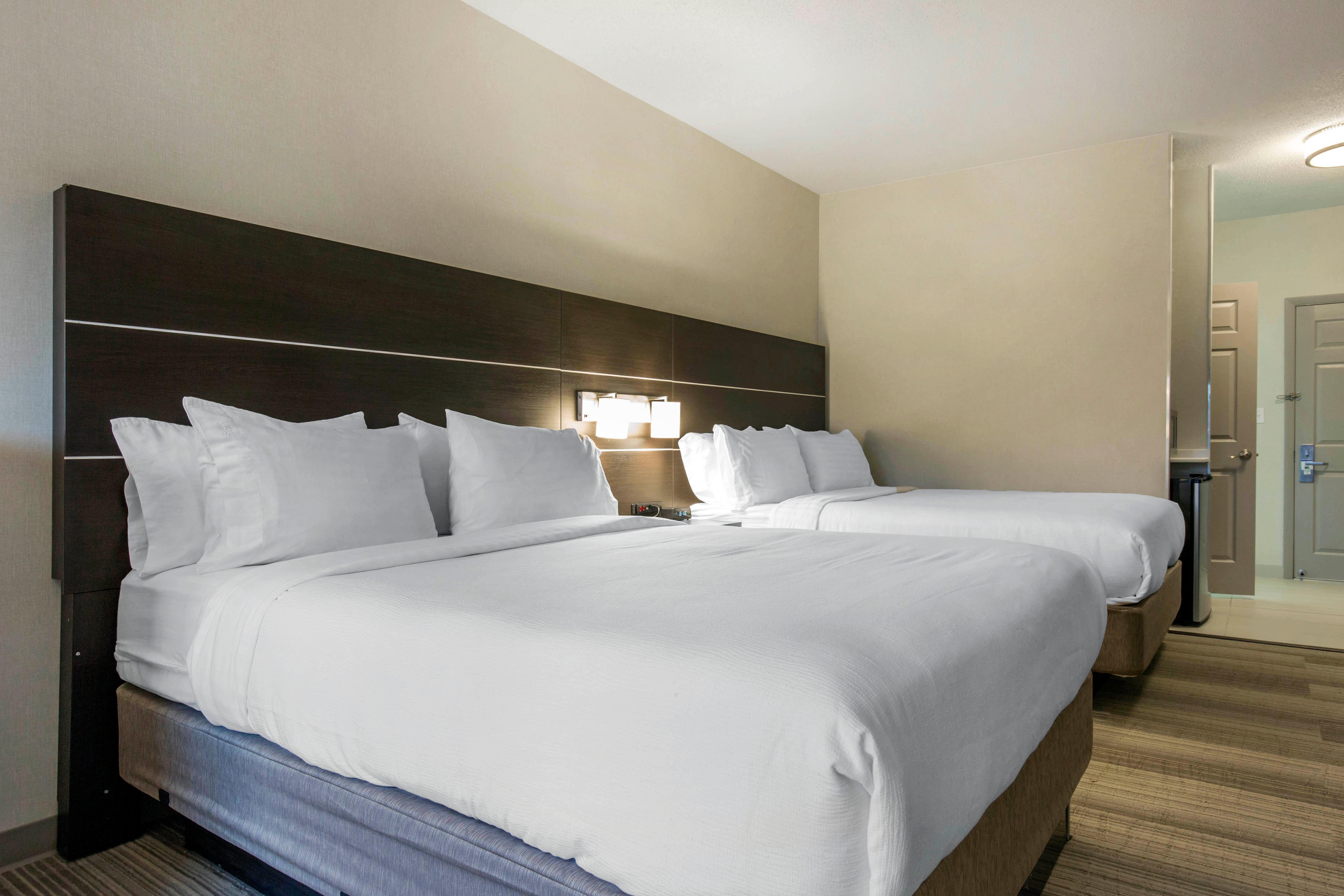 Holiday Inn Express And Suites Chicago West - St Charles By Ihg Сент-Чарльз Экстерьер фото