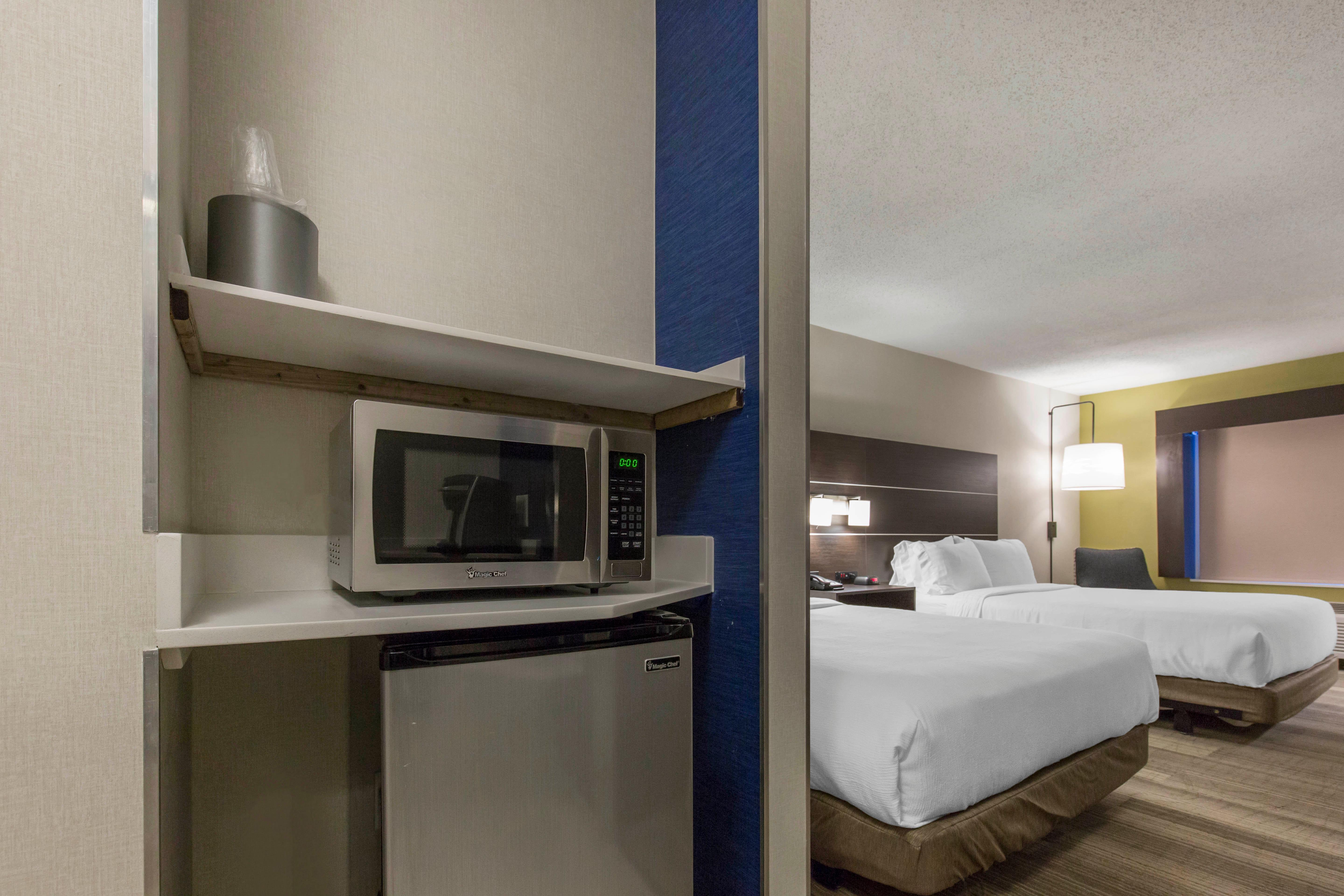 Holiday Inn Express And Suites Chicago West - St Charles By Ihg Сент-Чарльз Экстерьер фото