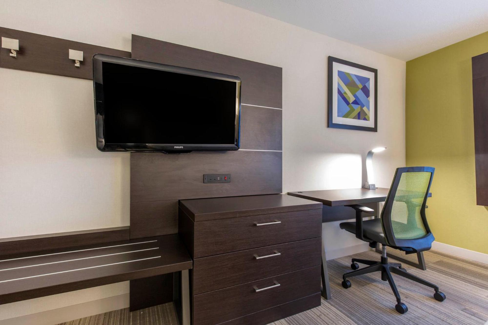 Holiday Inn Express And Suites Chicago West - St Charles By Ihg Сент-Чарльз Экстерьер фото