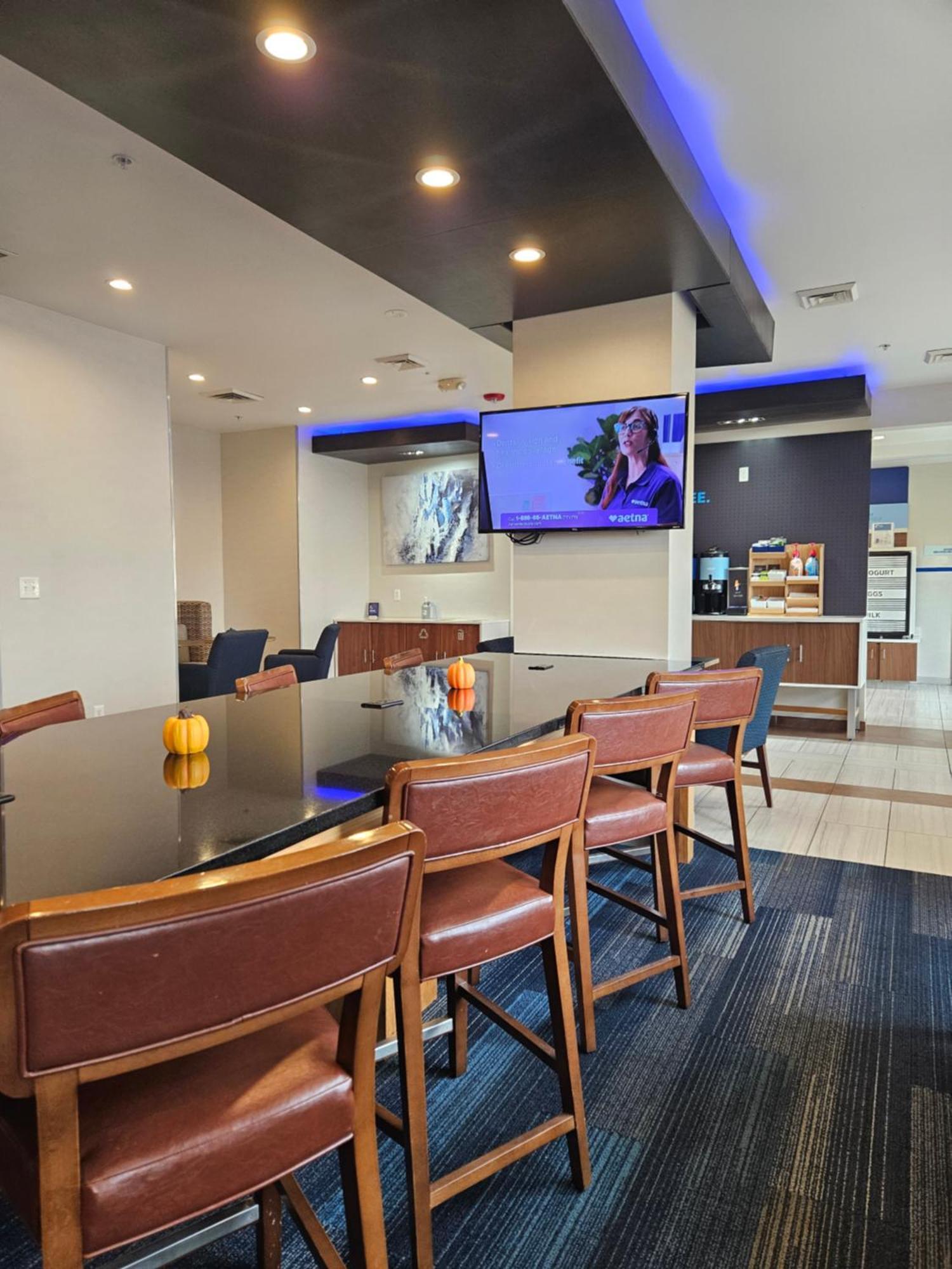 Holiday Inn Express And Suites Chicago West - St Charles By Ihg Сент-Чарльз Экстерьер фото