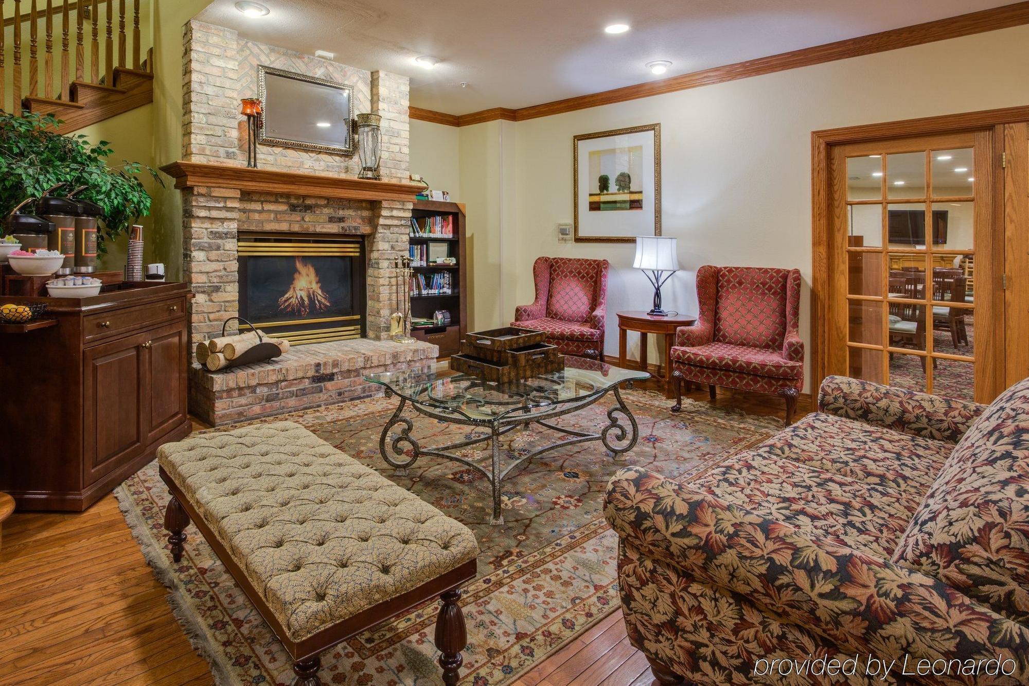 Holiday Inn Express And Suites Chicago West - St Charles By Ihg Сент-Чарльз Экстерьер фото